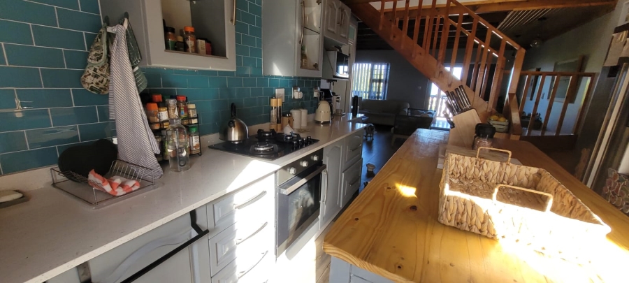 To Let 2 Bedroom Property for Rent in Reebok Western Cape